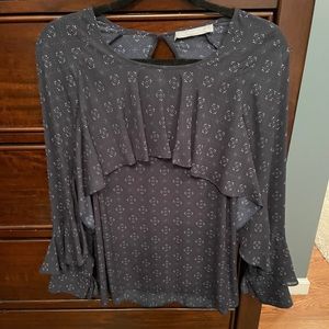 Octavia blouse, size M.